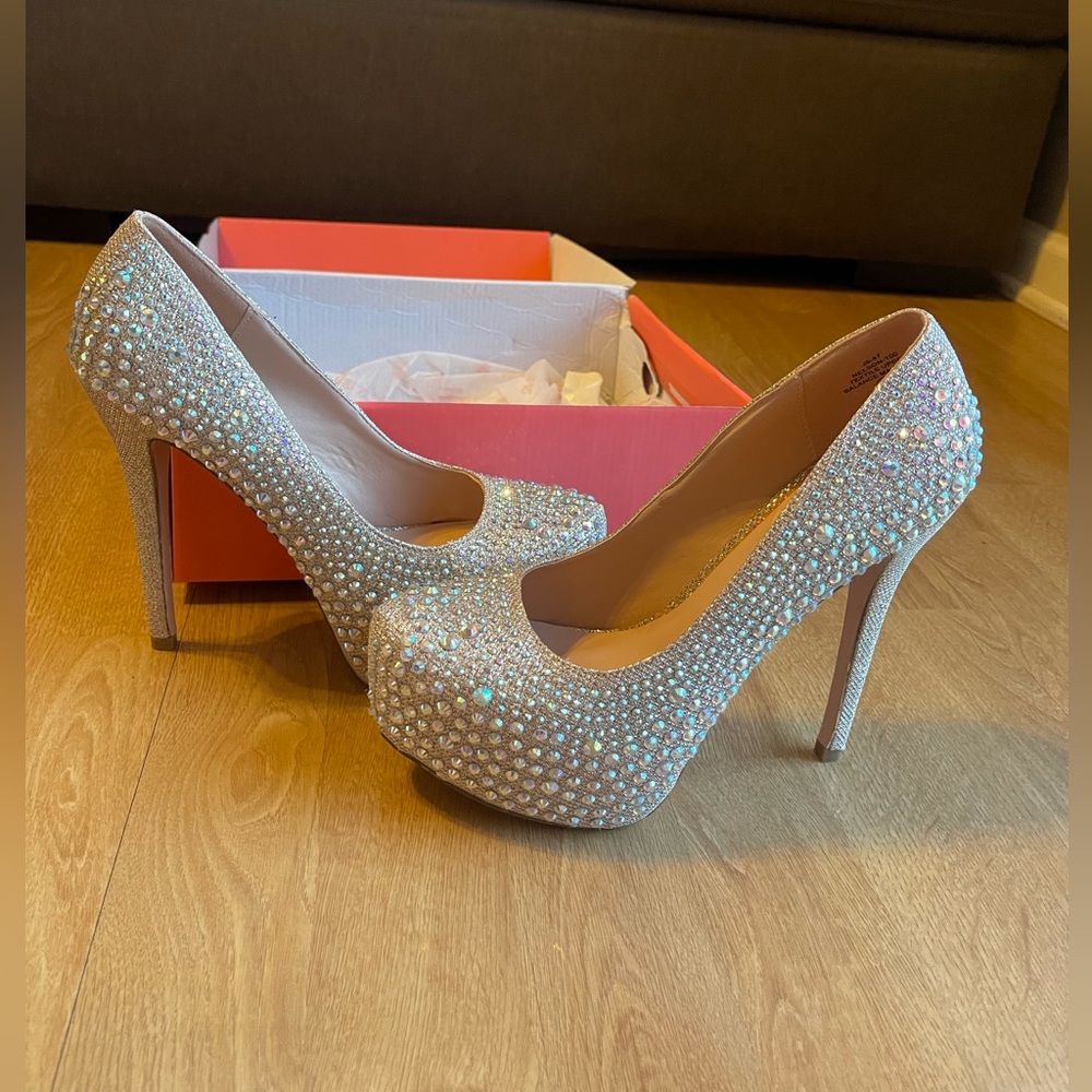Wedding heels with gems